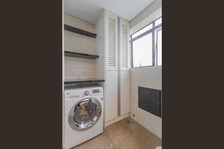 Apartamento à venda com 134m², 2 quartos e 1 vaga Apartamento à venda com 134m², 2 quartos e 1 vagaÁrea de Serviço