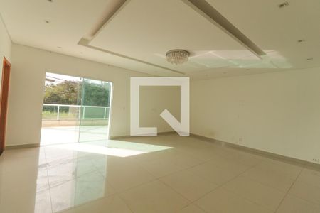 Casa à venda com 178m², 3 quartos e 4 vagasEdícula