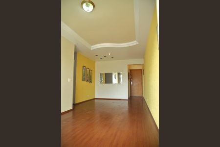 Apartamento para alugar com 78m², 3 quartos e 2 vagasSala