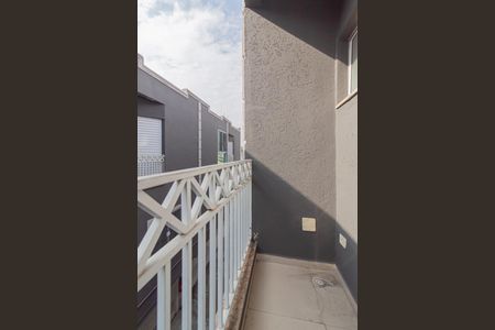 Casa de condomínio à venda com 65m², 2 quartos e 1 vaga Casa de condomínio à venda com 65m², 2 quartos e 1 vagaVaranda Suíte