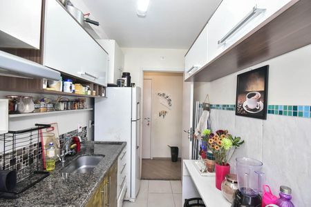 Apartamento à venda com 48m², 2 quartos e 1 vaga Apartamento à venda com 48m², 2 quartos e 1 vagaCozinha