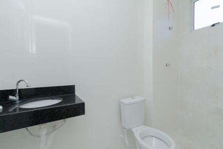 Apartamento à venda com 109m², 3 quartos e 1 vaga Apartamento à venda com 109m², 3 quartos e 1 vagaBanheiro da Suíte 2