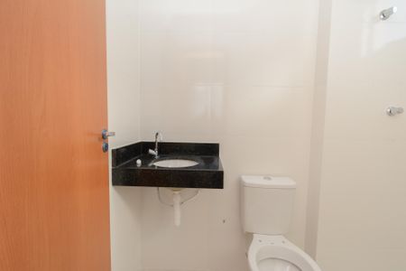 Apartamento à venda com 109m², 3 quartos e 1 vaga Apartamento à venda com 109m², 3 quartos e 1 vagaBanheiro da Suíte 1