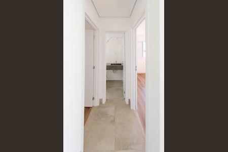 Apartamento à venda com 105m², 2 quartos e 2 vagasCorredor