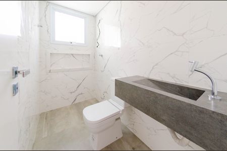 Apartamento à venda com 105m², 2 quartos e 2 vagasBanheiro suíte