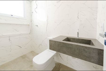 Apartamento à venda com 105m², 2 quartos e 2 vagasBanheiro social