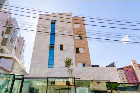 Apartamento à venda com 105m², 2 quartos e 2 vagasFachada