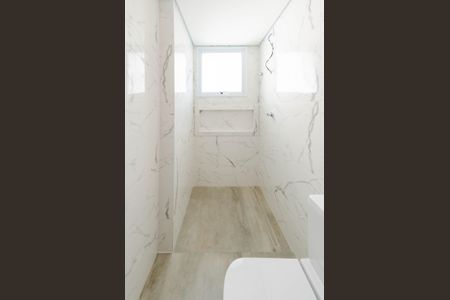 Apartamento à venda com 105m², 2 quartos e 2 vagasBanheiro social