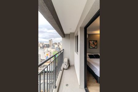 Studio à venda com 27m², 1 quarto e sem vagaVaranda