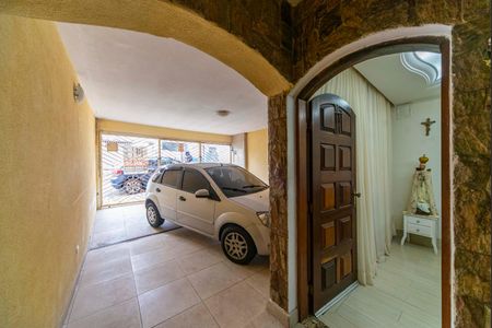 Casa à venda com 280m², 3 quartos e 2 vagas Casa à venda com 280m², 3 quartos e 2 vagasGaragem