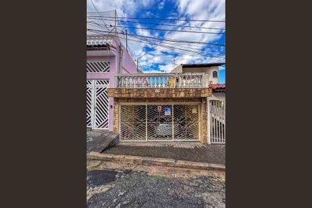 Casa à venda com 280m², 3 quartos e 2 vagasFachada