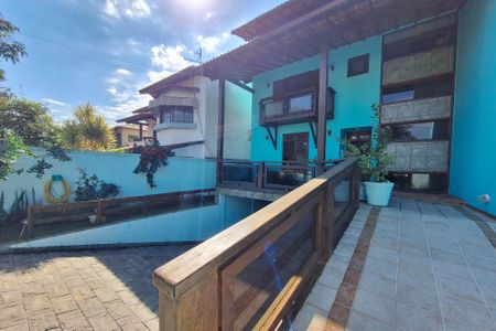 Casa à venda com 498m², 5 quartos e 3 vagasQuintal