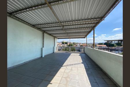 Casa à venda com 140m², 4 quartos e 2 vagasTerraço