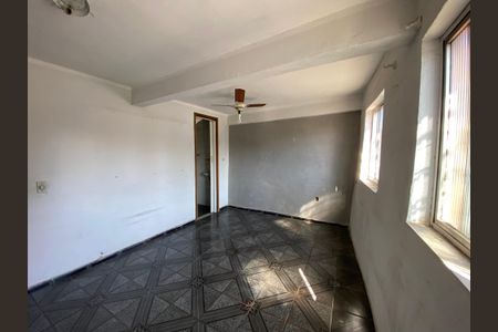 Casa à venda com 140m², 4 quartos e 2 vagasSuíte 2