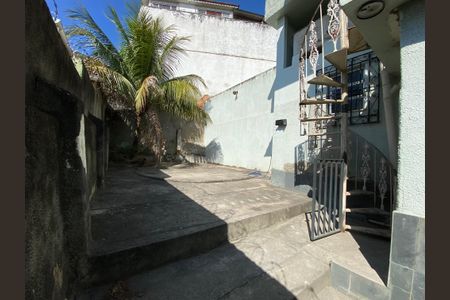 Casa à venda com 140m², 4 quartos e 2 vagasQuintal