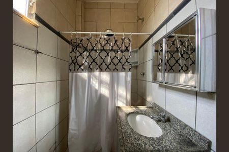 Casa à venda com 140m², 4 quartos e 2 vagasBanheiro da Suíte 1