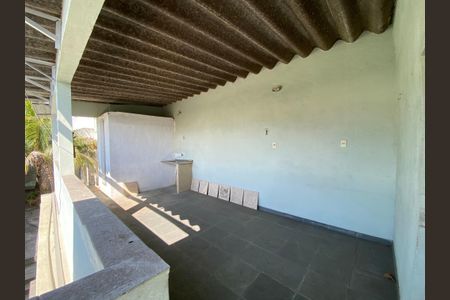 Casa à venda com 140m², 4 quartos e 2 vagasTerraço