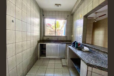 Casa à venda com 140m², 4 quartos e 2 vagasCozinha