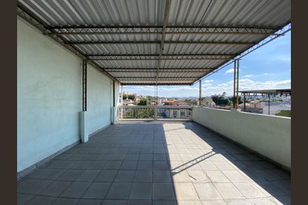 Casa à venda com 140m², 4 quartos e 2 vagasTerraço