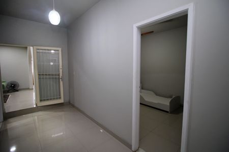 Casa à venda com 433m², 5 quartos e 3 vagasSala