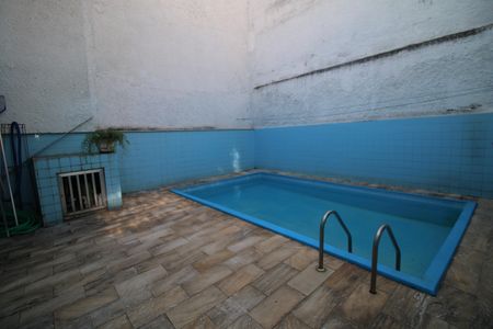 Casa à venda com 433m², 5 quartos e 3 vagasPiscina