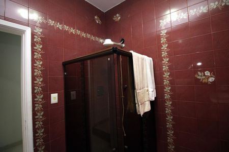 Casa à venda com 433m², 5 quartos e 3 vagasBanheiro Social