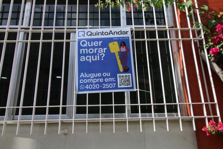 Casa à venda com 433m², 5 quartos e 3 vagasPlaca