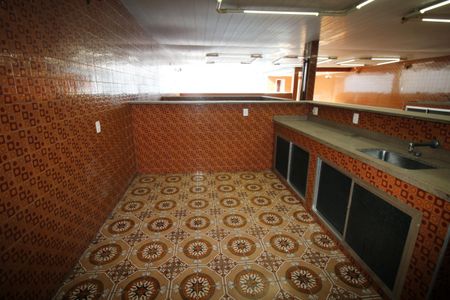 Casa à venda com 433m², 5 quartos e 3 vagasTerraço - Cozinha