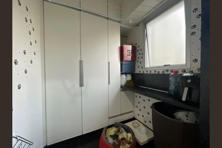 Apartamento para alugar com 140m², 4 quartos e 2 vagasÁrea de Serviço