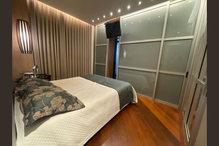 Apartamento para alugar com 140m², 4 quartos e 2 vagasSuíte