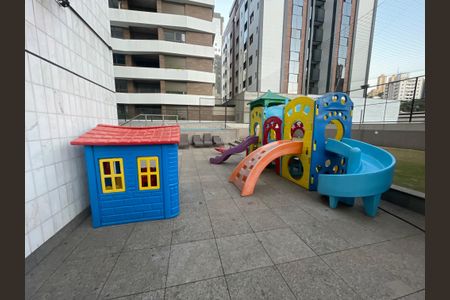 Apartamento para alugar com 140m², 4 quartos e 2 vagasÁrea comum