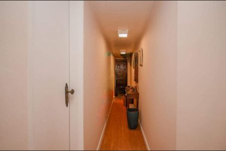 Apartamento à venda com 77m², 2 quartos e sem vaga