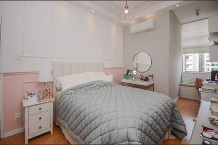 Apartamento à venda com 77m², 2 quartos e sem vaga