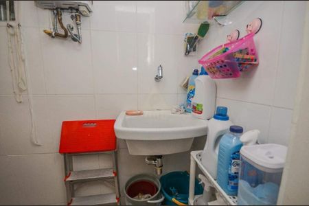 Apartamento à venda com 77m², 2 quartos e sem vaga