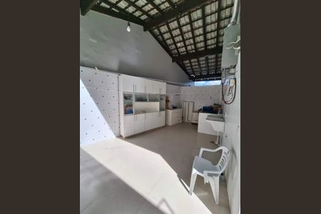 Casa à venda com 760m², 3 quartos e 4 vagas