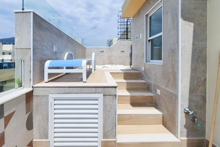 Apartamento à venda com 207m², 3 quartos e 2 vagas Apartamento à venda com 207m², 3 quartos e 2 vagasÁrea Superior