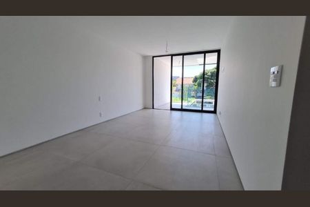 Casa à venda com 450m², 4 quartos e 2 vagas
