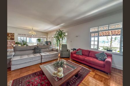 Apartamento à venda com 442m², 4 quartos e 2 vagas Apartamento à venda com 442m², 4 quartos e 2 vagasSala