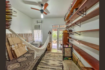 Apartamento à venda com 442m², 4 quartos e 2 vagas Apartamento à venda com 442m², 4 quartos e 2 vagasSuíte 2