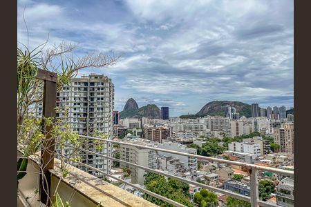 Apartamento à venda com 442m², 4 quartos e 2 vagas Apartamento à venda com 442m², 4 quartos e 2 vagasVista da Varanda da Sala