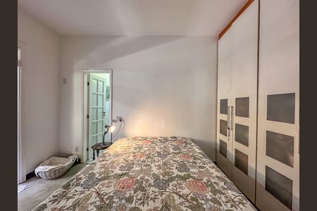 Apartamento à venda com 442m², 4 quartos e 2 vagas Apartamento à venda com 442m², 4 quartos e 2 vagasSuíte 3