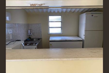 Apartamento à venda com 77m², 2 quartos e 1 vaga