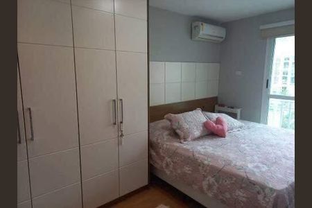 Apartamento à venda com 208m², 4 quartos e 2 vagas