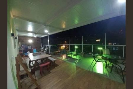 Apartamento à venda com 208m², 4 quartos e 2 vagas