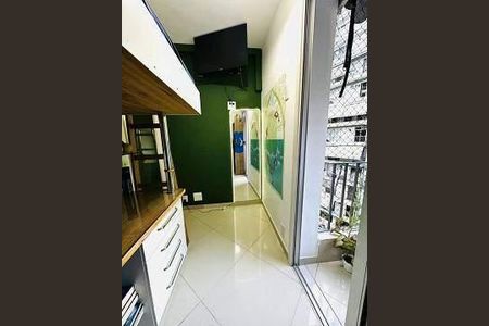 Apartamento à venda com 100m², 4 quartos e sem vaga