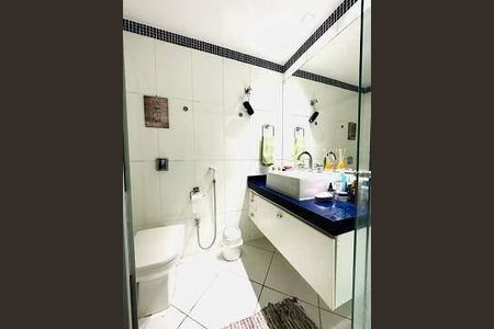 Apartamento à venda com 100m², 4 quartos e sem vaga