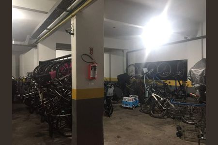 Apartamento à venda com 56m², 1 quarto e sem vaga