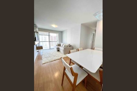 Apartamento à venda com 75m², 2 quartos e 1 vaga