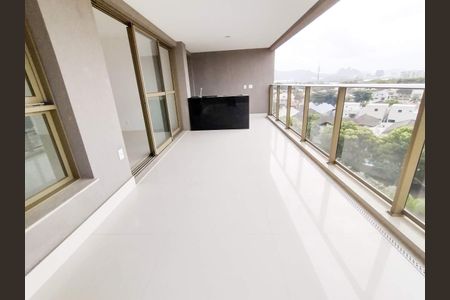 Apartamento à venda com 156m², 3 quartos e 2 vagas