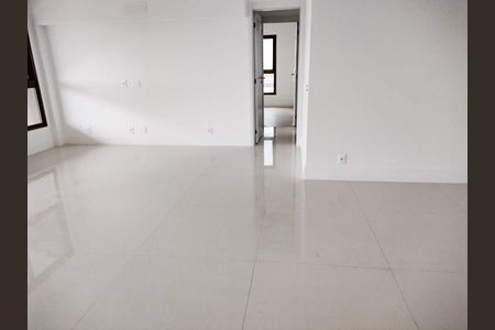 Apartamento à venda com 156m², 3 quartos e 2 vagas